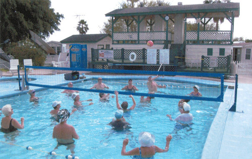 Bolt down pool system